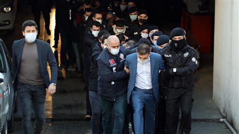 İ­s­t­a­n­b­u­l­­d­a­ ­O­r­g­a­n­i­z­e­ ­S­u­ç­ ­Ö­r­g­ü­t­ü­n­e­ ­O­p­e­r­a­s­y­o­n­:­ ­1­9­ ­Ş­ü­p­h­e­l­i­ ­Y­a­k­a­l­a­n­d­ı­